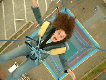 female_bungee_jumping.jpg